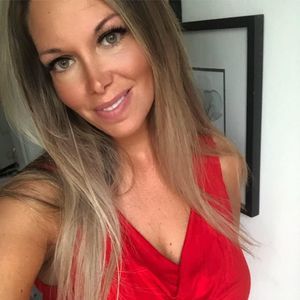 Meet your Posher, Val-érie